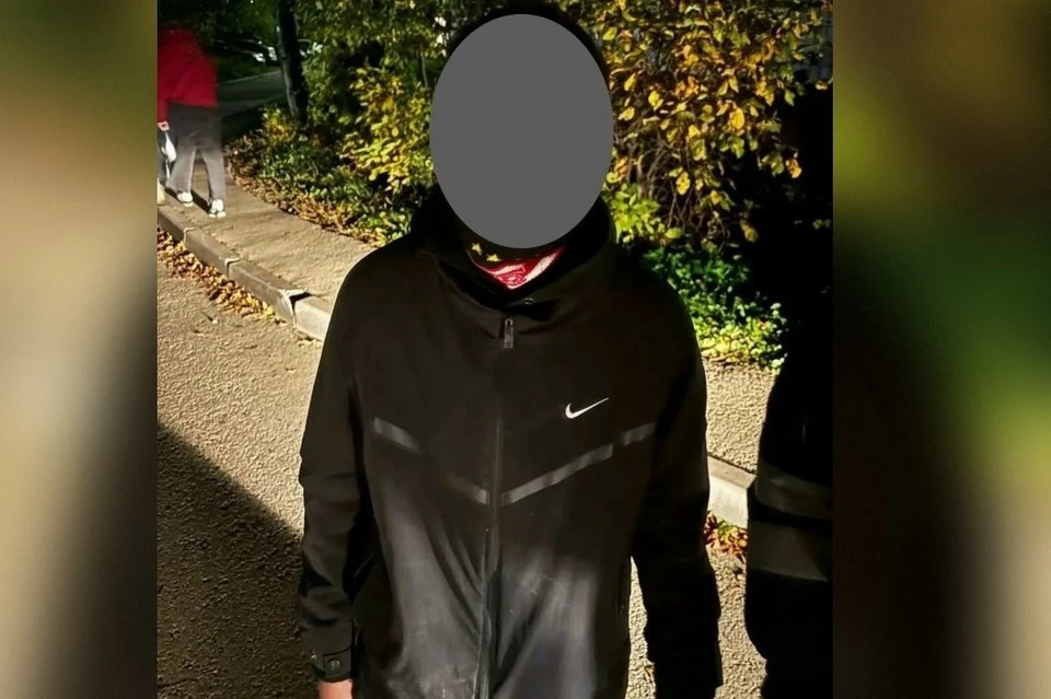 Ночная погоня в Рязани: 15-летний подросток угнал машину и пытался уйти от преследовани...