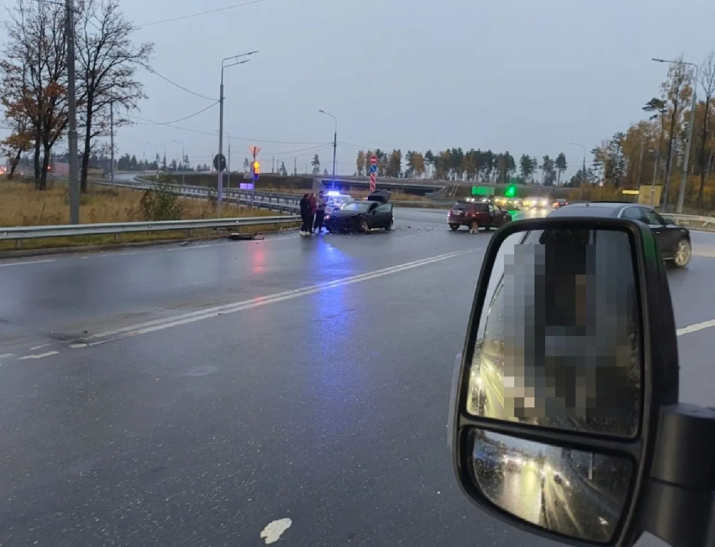 Сегодняшнее ДТП на пересечении ЦКАД и Парковой. «Давно» не было.