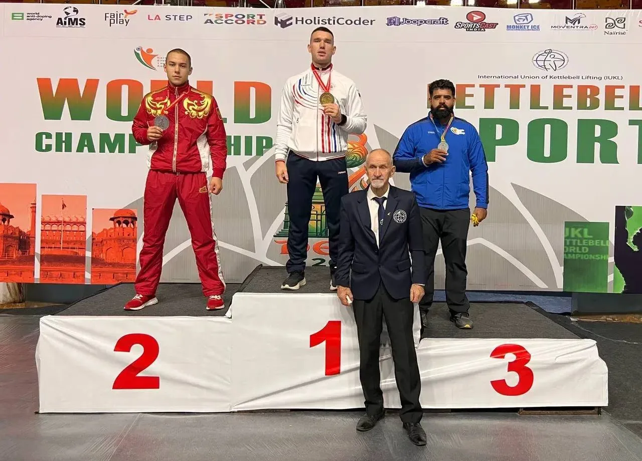 💪 Гиревик из Кургана победил на чемпионате мира в Нью-Дели.
