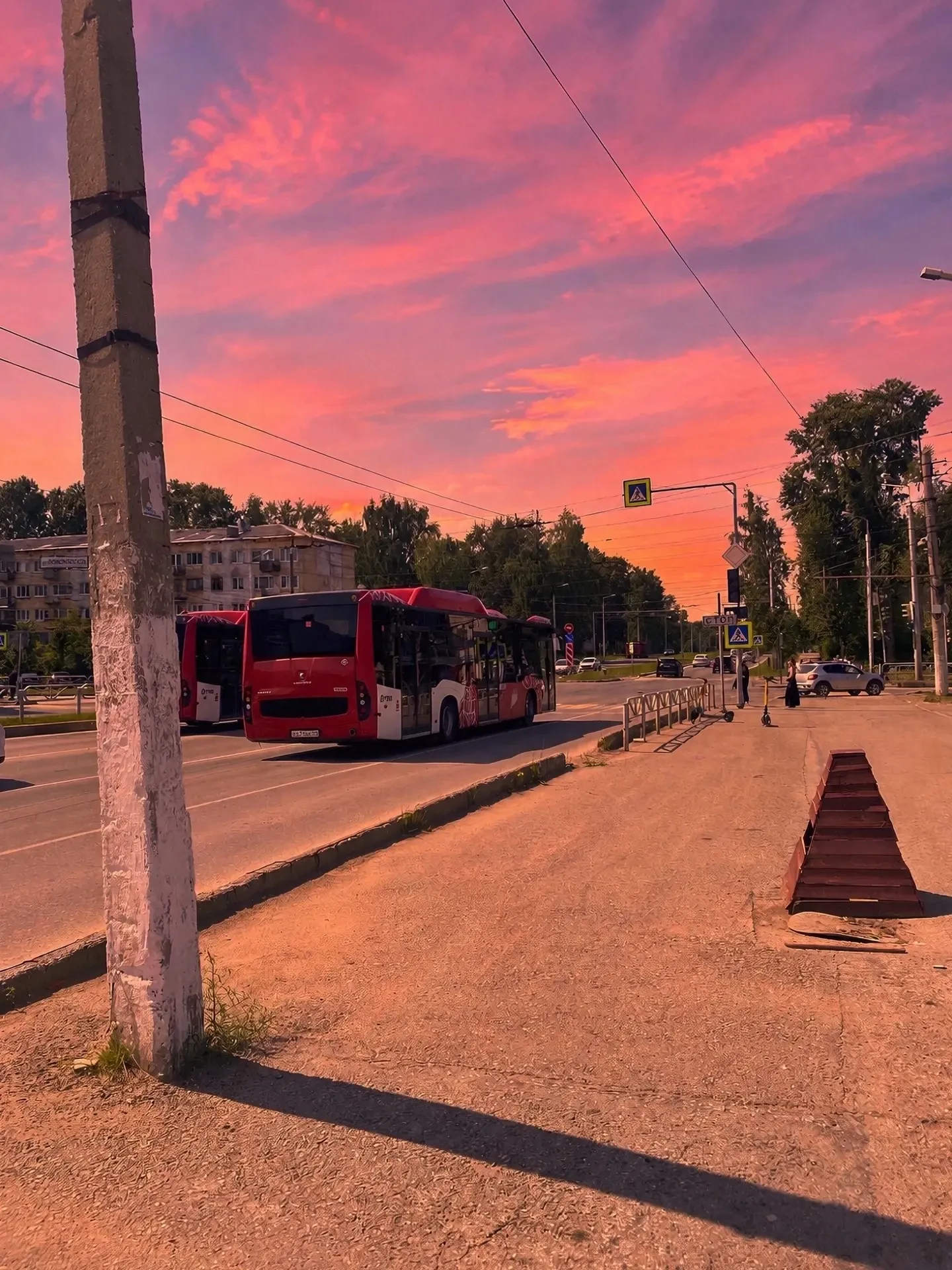 🤯 Парень в автобусе Березников устроил настоящий конфликт с контролёрами из-за термина...