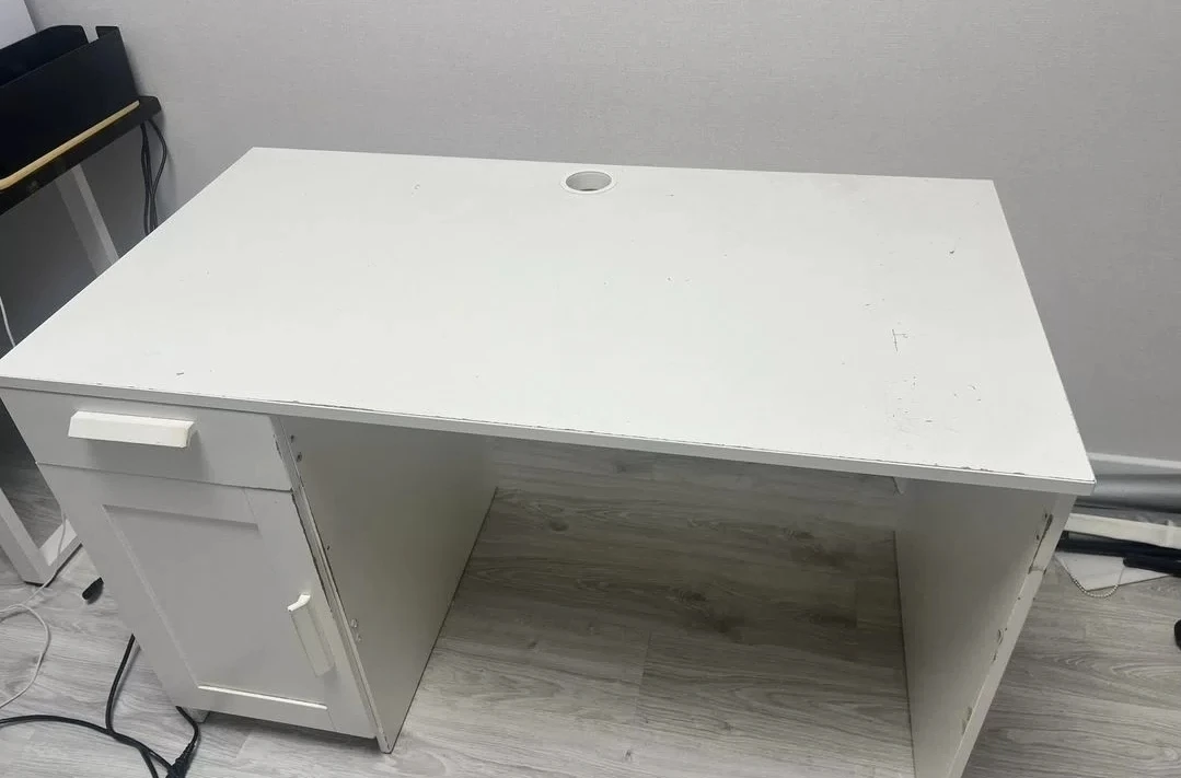 Письменный стол IKEA белый бу даром самовывоз