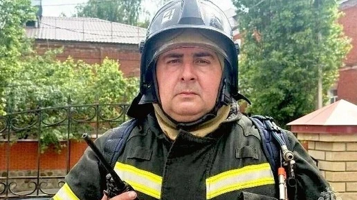 Курские огнеборцы проводили на пенсию коллегу