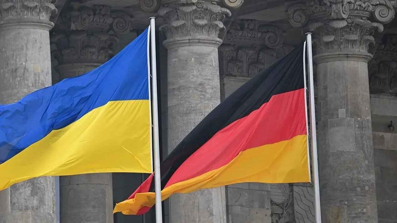 🇩🇪Украина получила лишь около 40% от €100 млрд помощи, заявленной Германией, следует ...