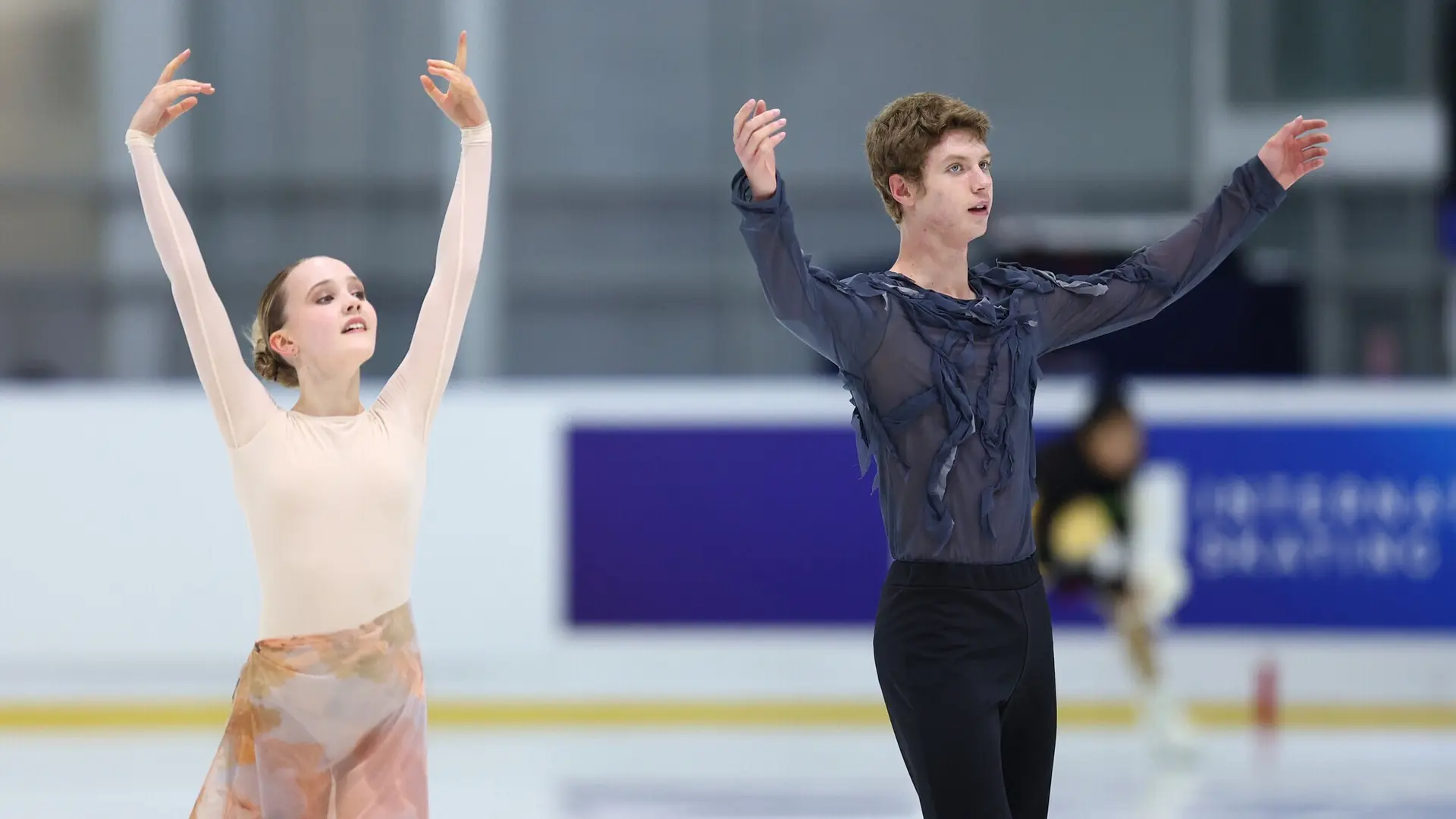 ⛸ Фефелова и Валов — лидеры после ритм-танца на юниорском «Челленджере» в Алма-Ате
