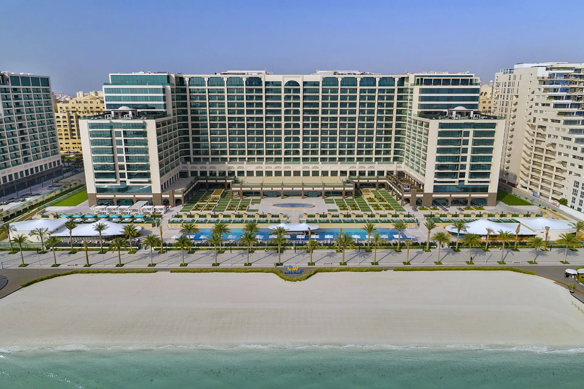 Hilton Dubai Palm Jumeirah 5⭐️ – курортный отель на первой линии пляжа Palm West Beach ...
