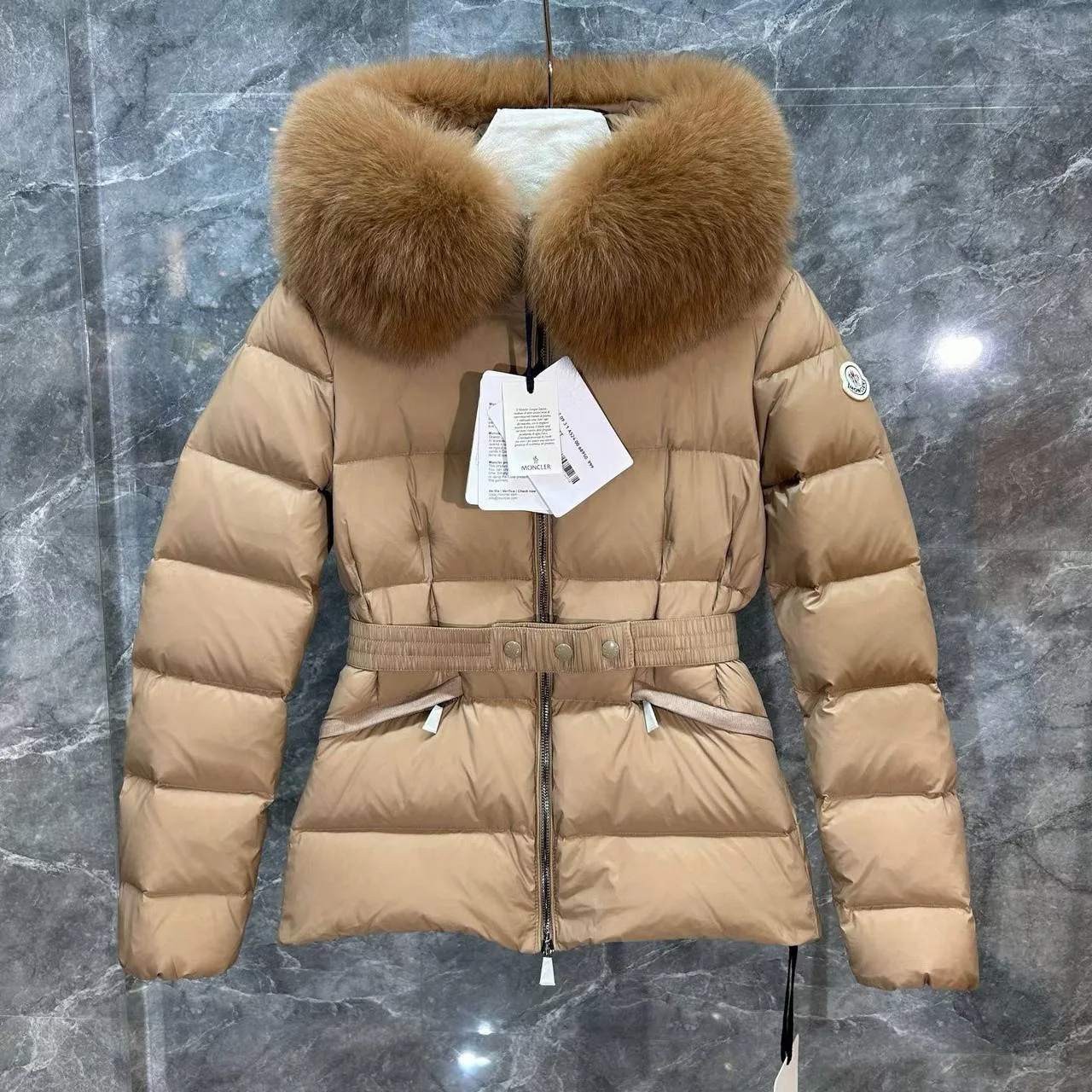 ✨ Moncler Boed — совершенство зимнего стиля