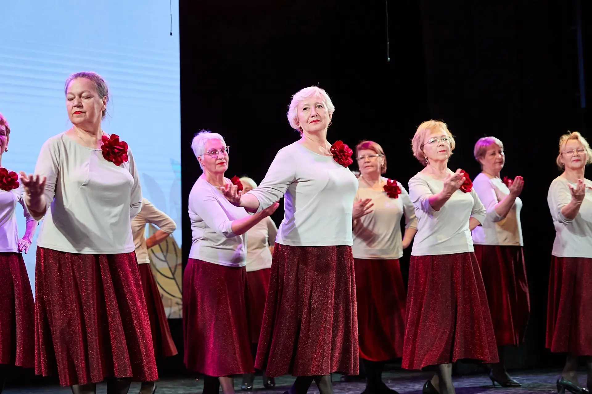 🍁Сегодня принимаем в своих стенах фестиваль творчества людей старшего поколения «Осенн...