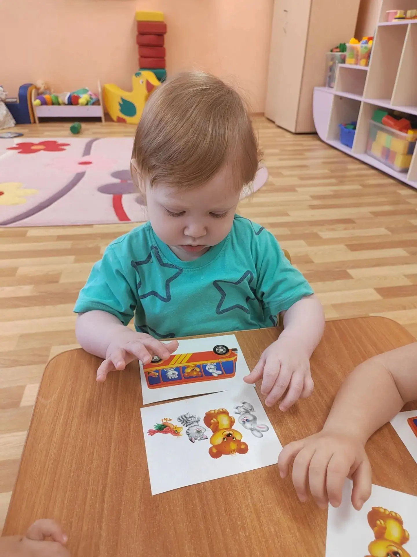 «Автобус для зверят»: весёлое лото, с которым ребёнок легко знакомится с транспортом!