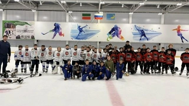 Чистопольские «Чёрные Пантеры» победили на турнире Golden Skills 3 Stars 🏒🥇