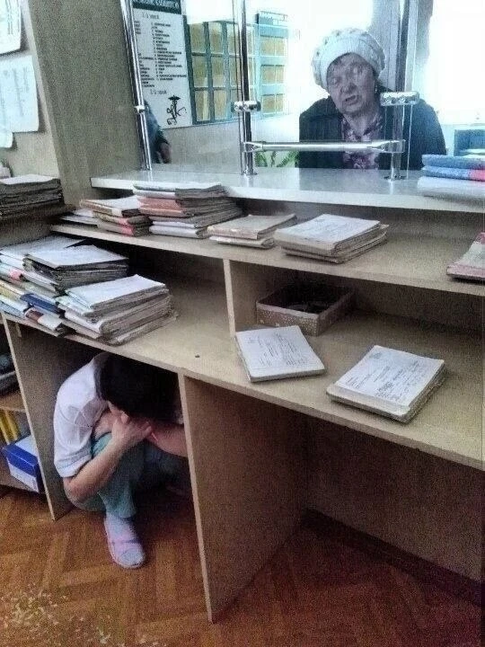 Обстановка в поликлиниках
