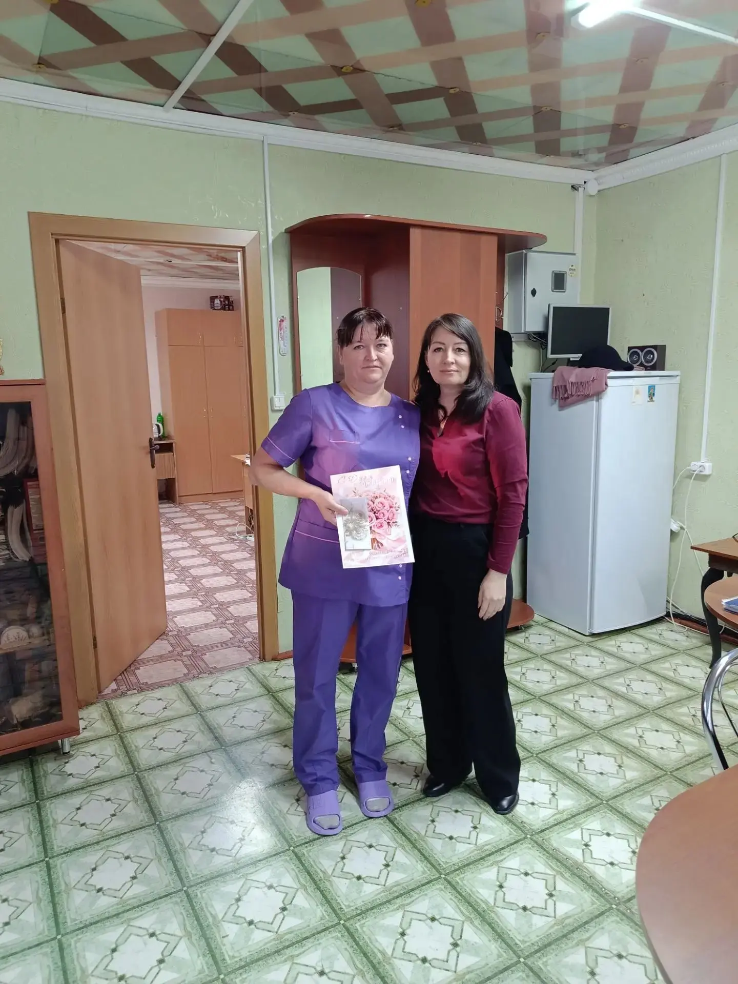 День начался с поздравлений