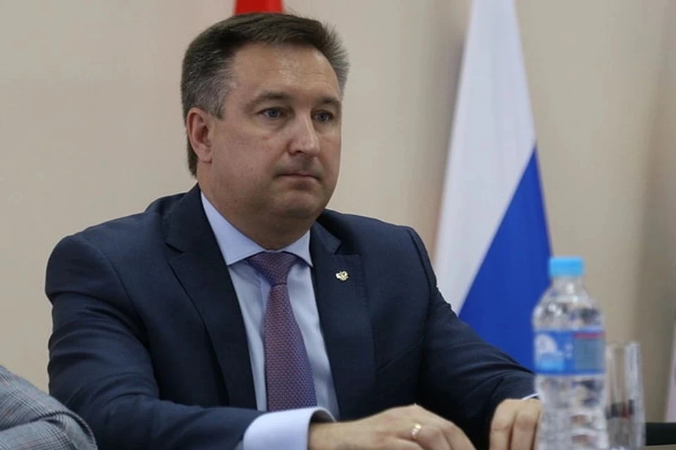 Экс-главу Колыванского района Евгения Артюхова отправили в СИЗО до 8 декабря.