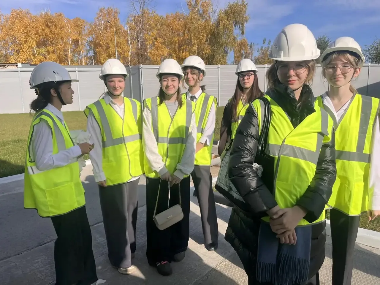 👷👷‍♀️В рамках профориентационного проекта «Билет в будущее» для учеников 8 «Г» класса...