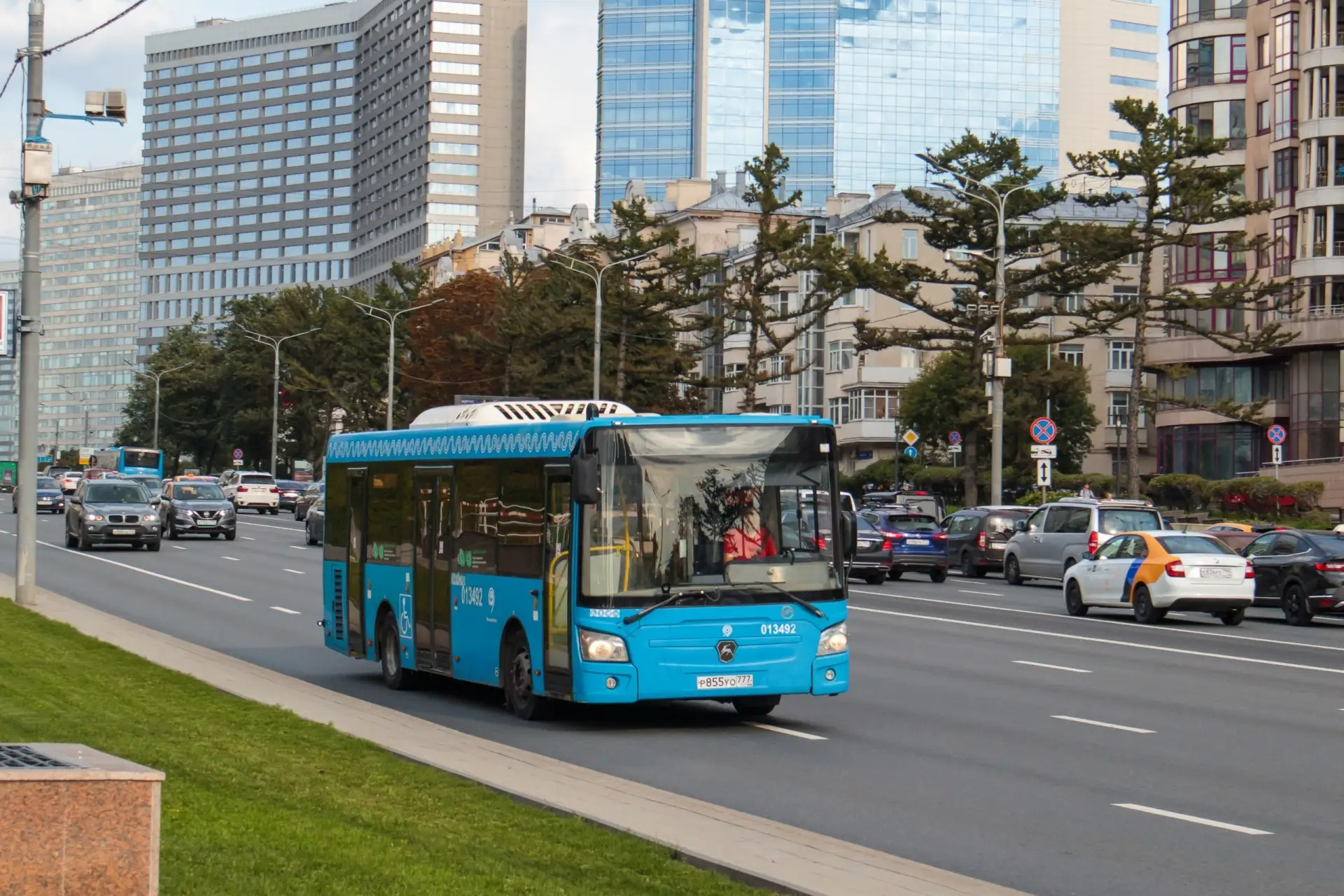 🚌 Магистральным маршрутам наземного транспорта Москвы исполнилось 10 лет
