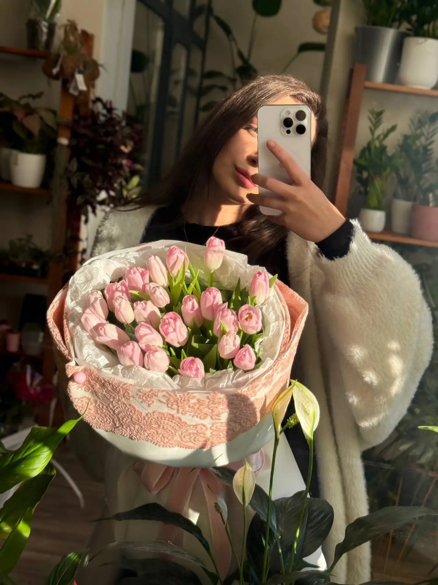 Вы ещё где-то увидите тюльпаны в октябре? 🍁