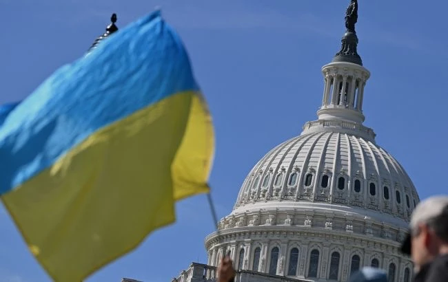 В КОНГРЕССЕ США ГОТОВЯТ УДАР ПО НЕФТЯНОЙ СДЕЛКЕ ТРАМПА С ПУТИНЫМ