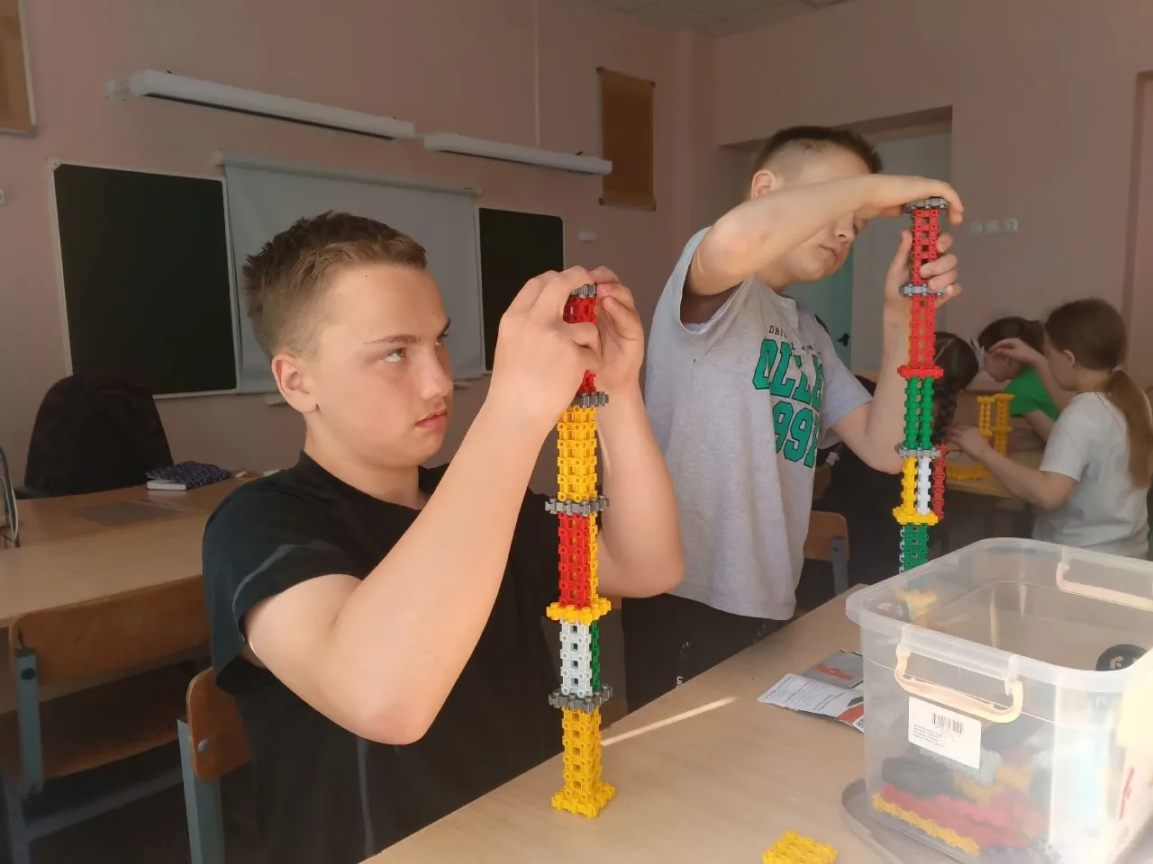 🛠 В нашем лагере открылось конструкторское бюро!