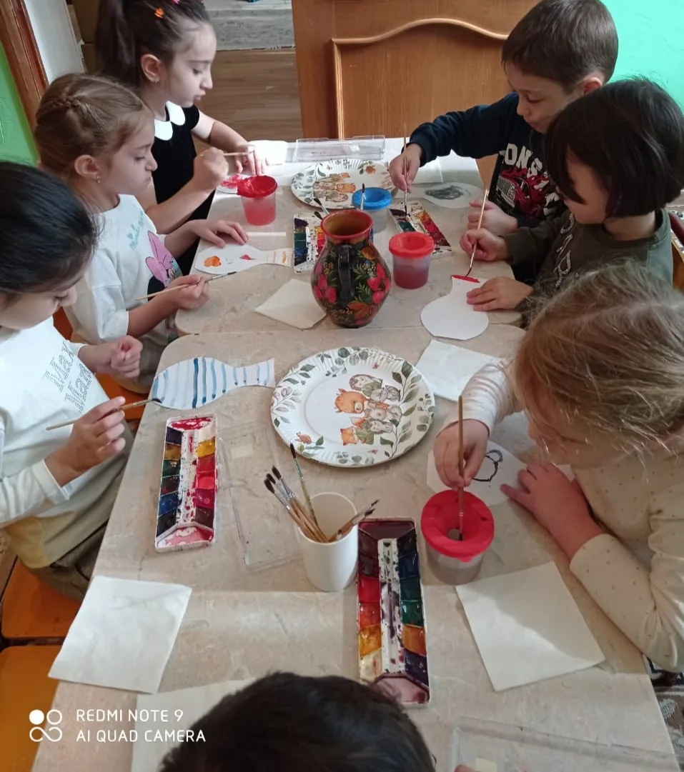 В логопедической В группе прошло занятие по рисованию! 🎨 Мы с ребятами превратились в ...