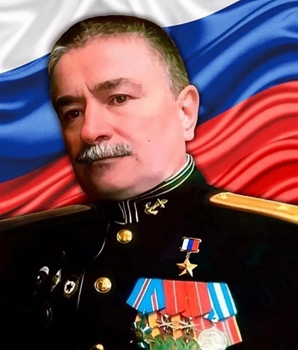 Магомедали Магомеджанов - офицер, который всю жизнь служил Отечеству. Он прошел через С...