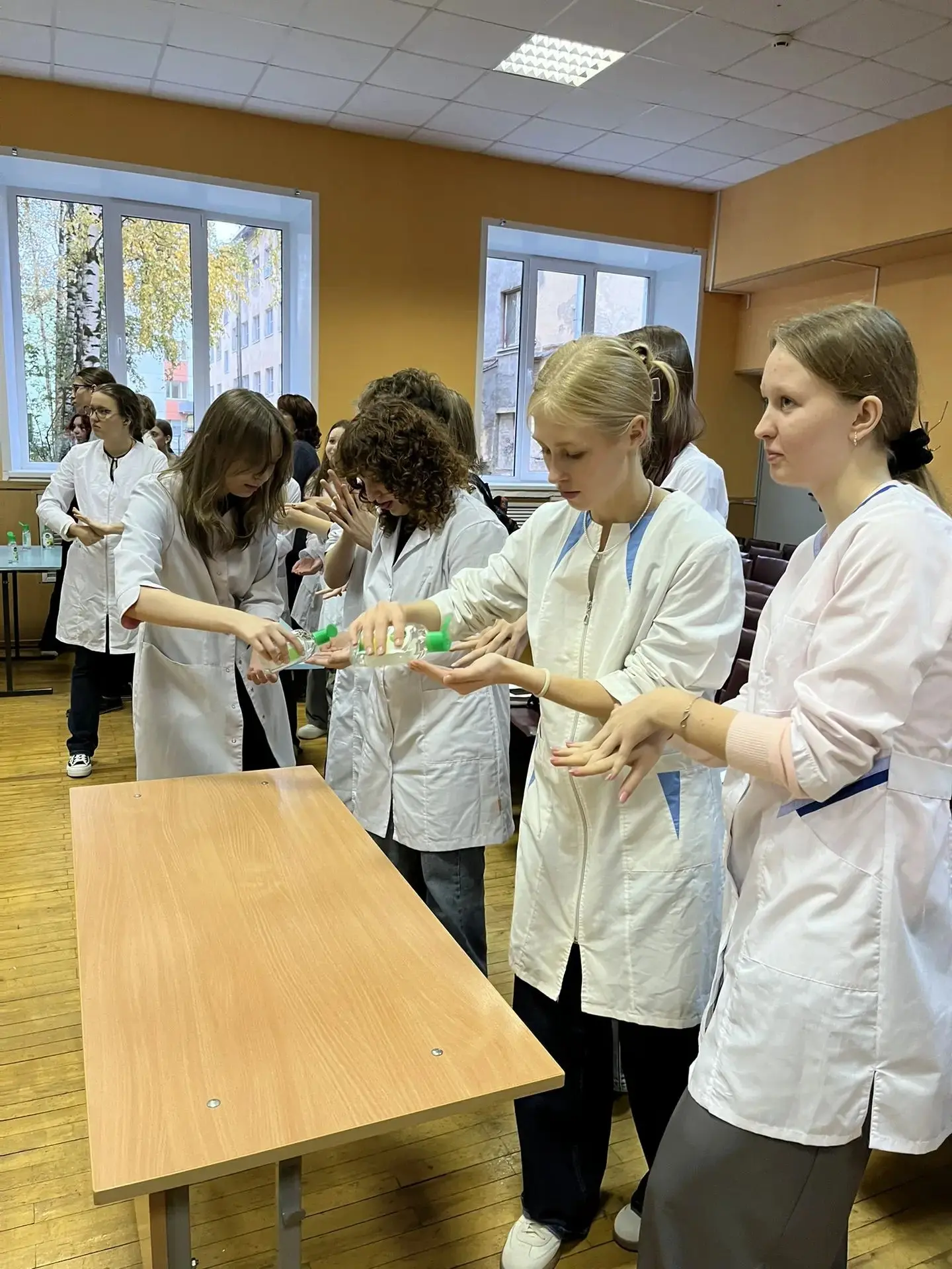 👩‍⚕УЧЕБНЫЕ БУДНИ МЕДИЦИНСКОГО  КЛАССА👨‍⚕