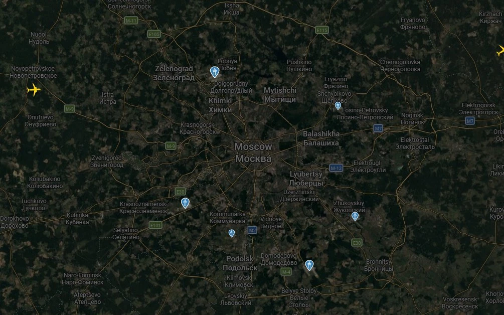 Все московские аэропорты закрыты, в Москве и Подмосковье слышны взрывы, есть возгорания...