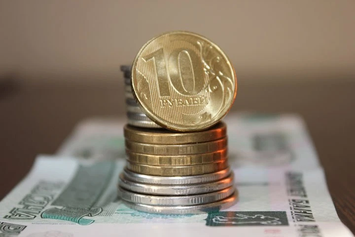 Глава Хакасии установил базовый ориентир минимально допустимого уровня жизни в регионе