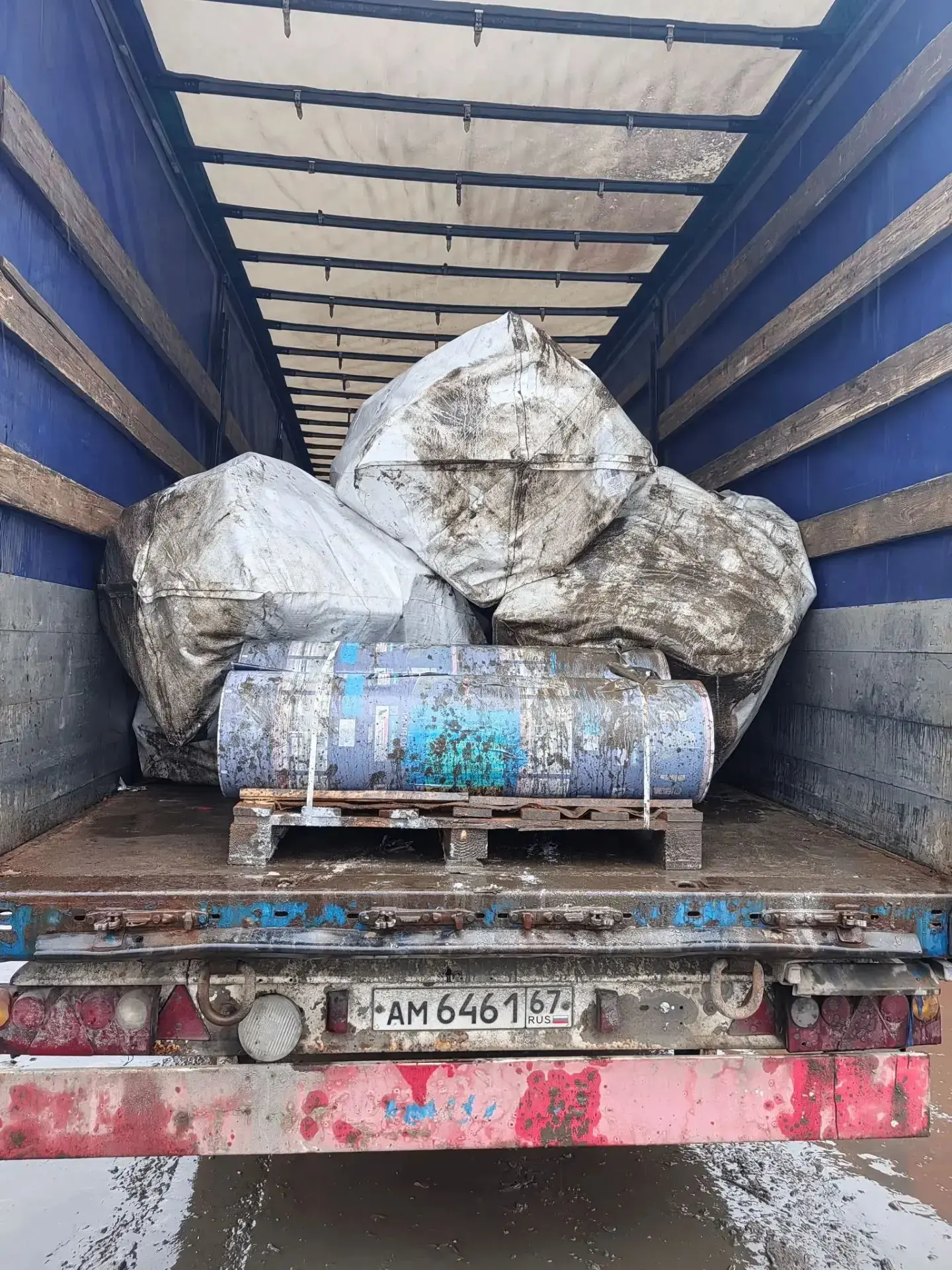 🚛 СРОЧНО! Нужна помощь с разгрузкой гуманитарной помощи!