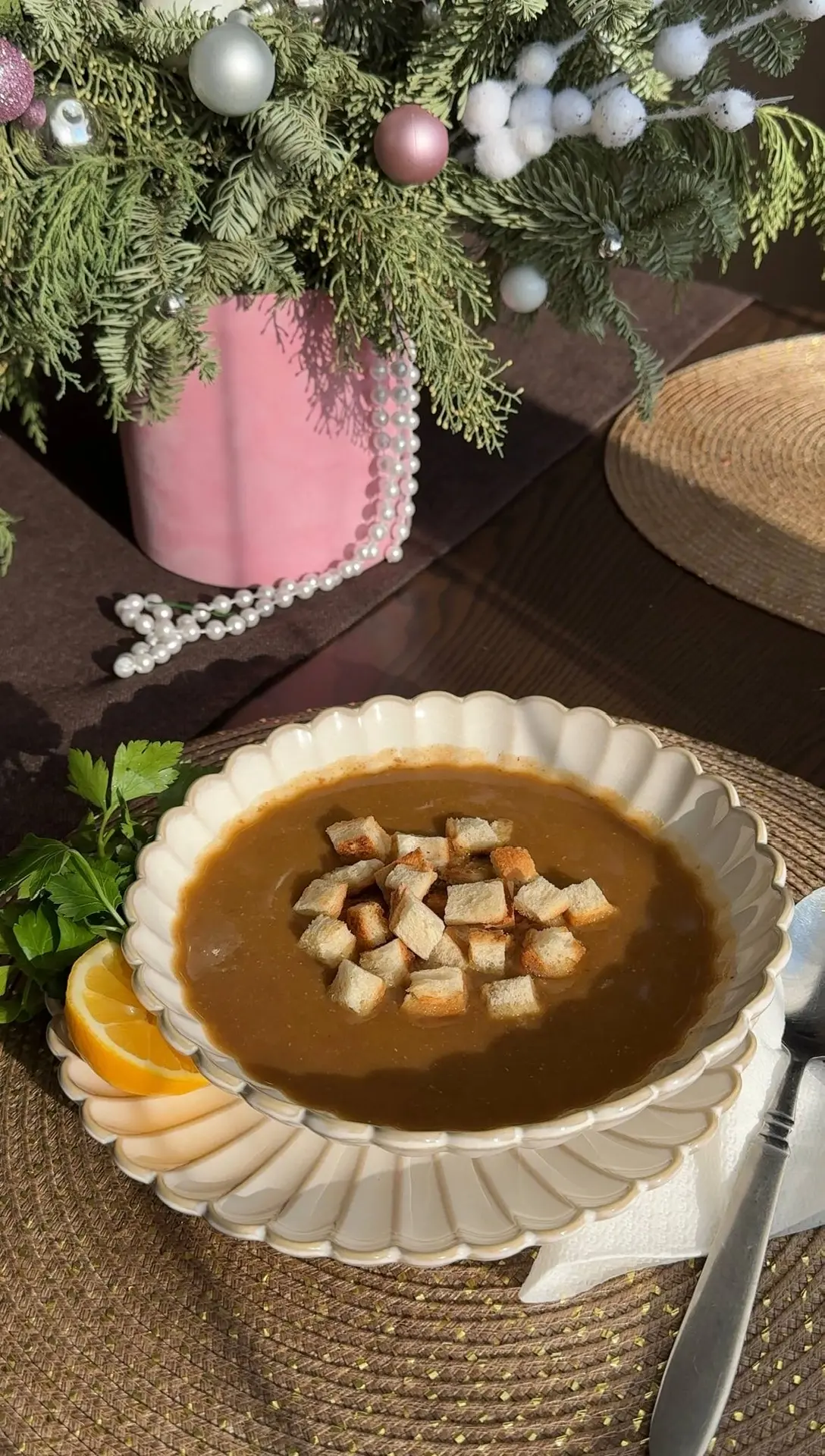 Сегодня решила напомнить рецепт вкуснейшего турецкого супа из чечевицы🍲 Его еще называ...