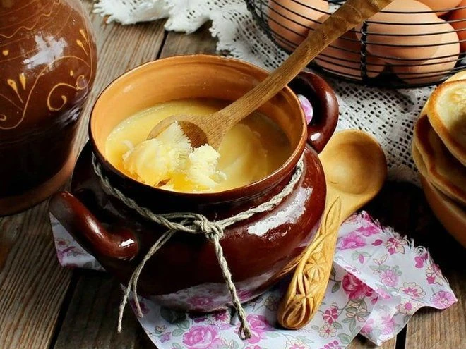 Масло ГХИ — это всё тот же насыщенный жир, а не эликсир долголетия 😉