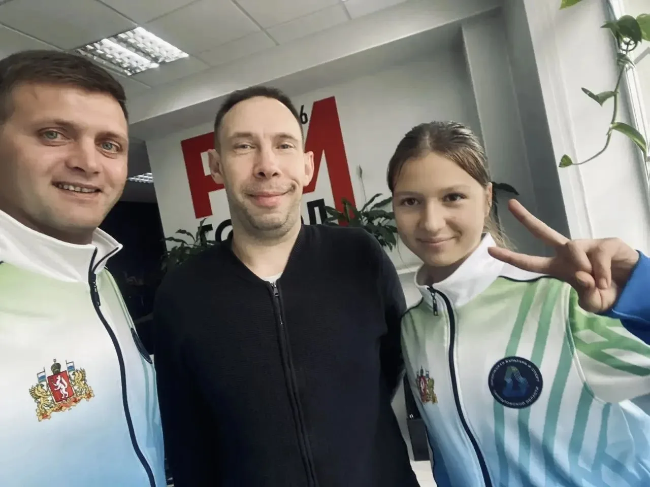 🎙️В эфире радиопрограммы «Родительский комитет» на «Город FM» побывали Ангелина Долгов...