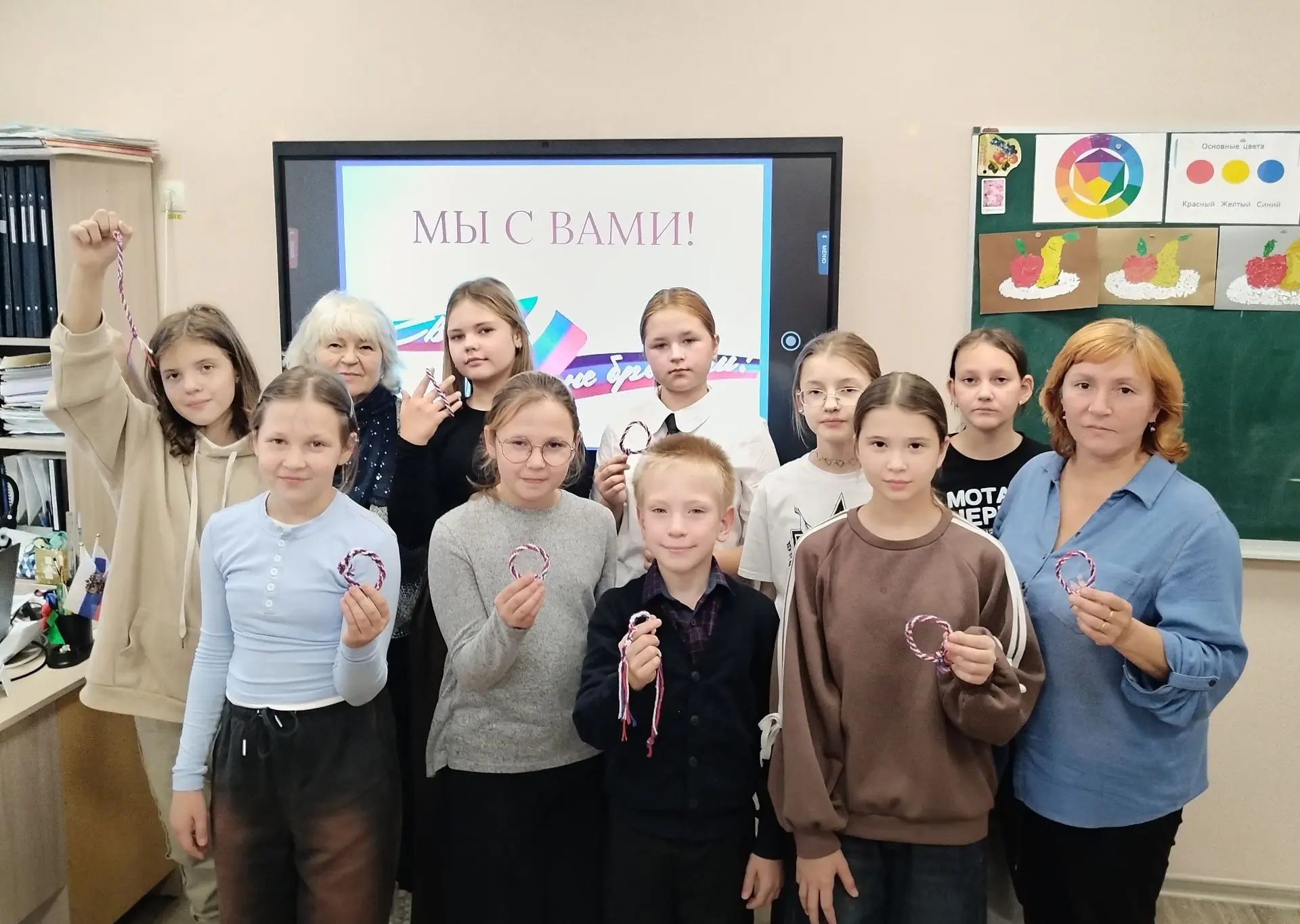 На базе Детской школы искусств №34 д.Новороманово был организован очень трогательный и ...
