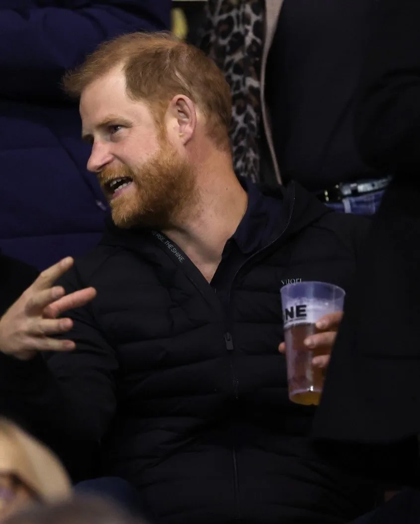 🏉 Гарри посетил матч по регби Gallagher PREM 2026/2027 между командами Leicester Tiger...