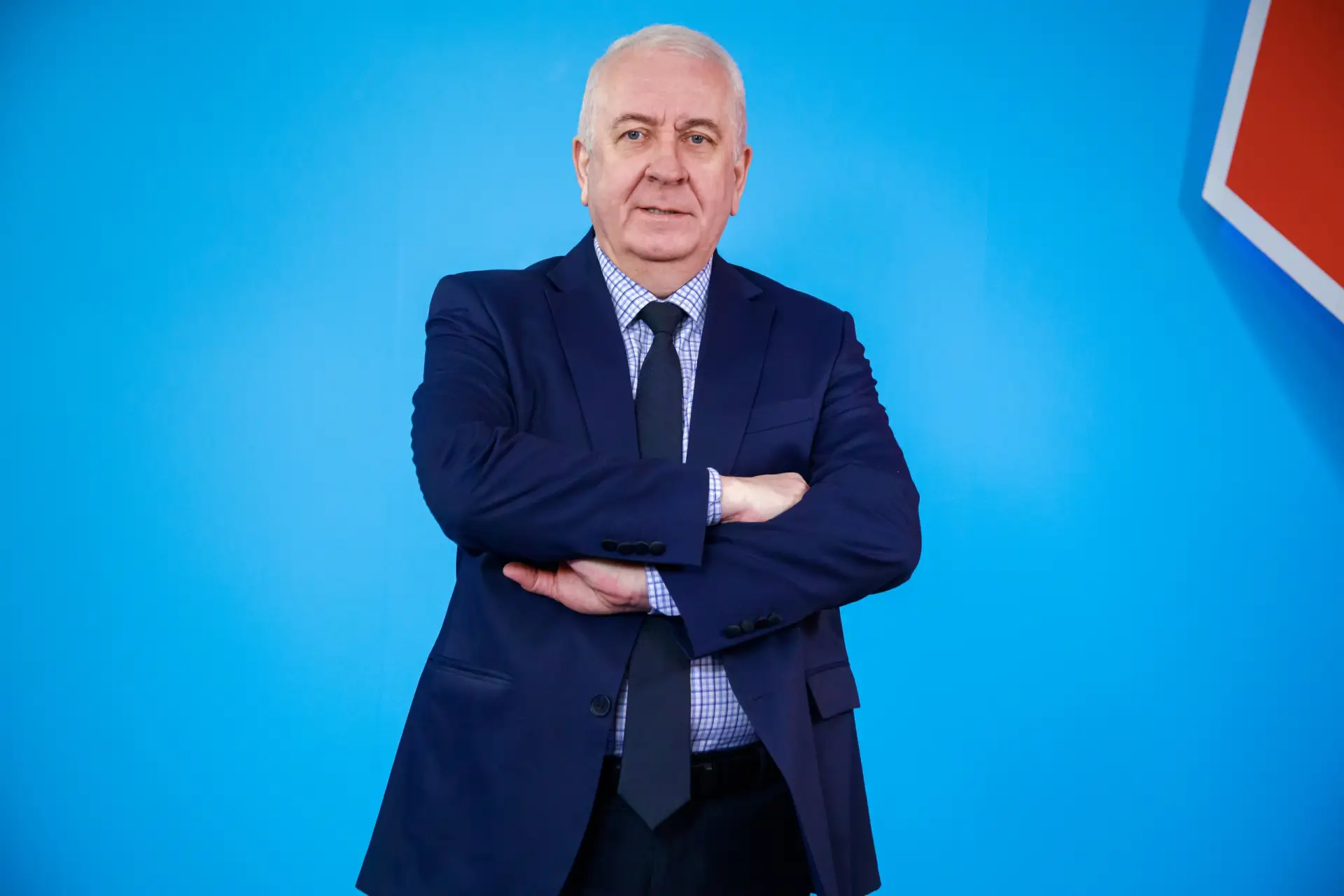 Старая гвардия Кузнецова редеет: в отставку ушёл глава Орджоникидзевского района