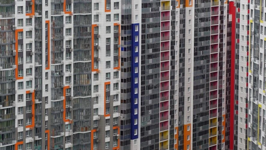 🏠 Сотни многоквартирных домов отремонтировали — в Татарстане подходит к завершению про...