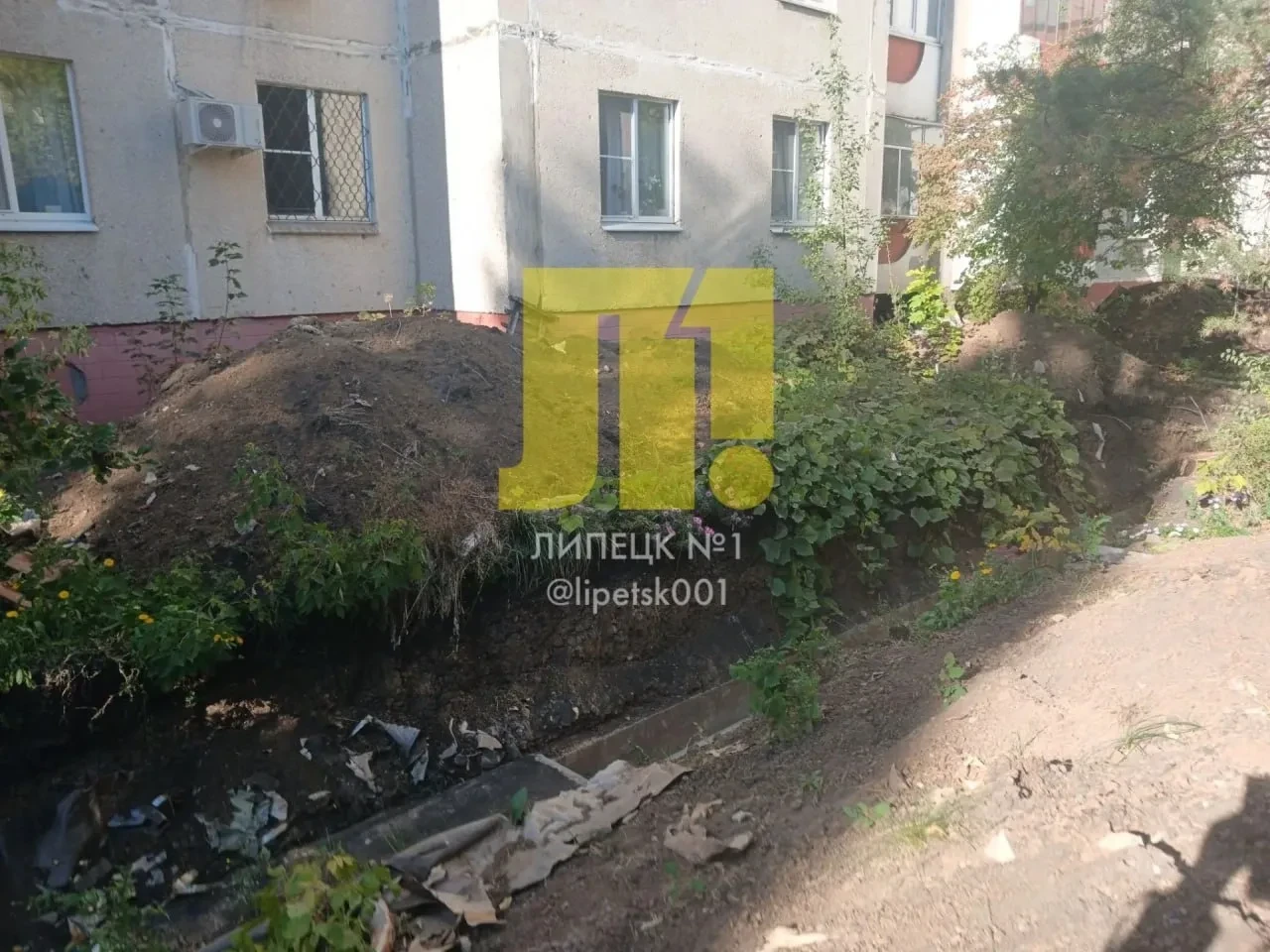 Полгода раскопок во дворе на проспекте 60-летия СССР