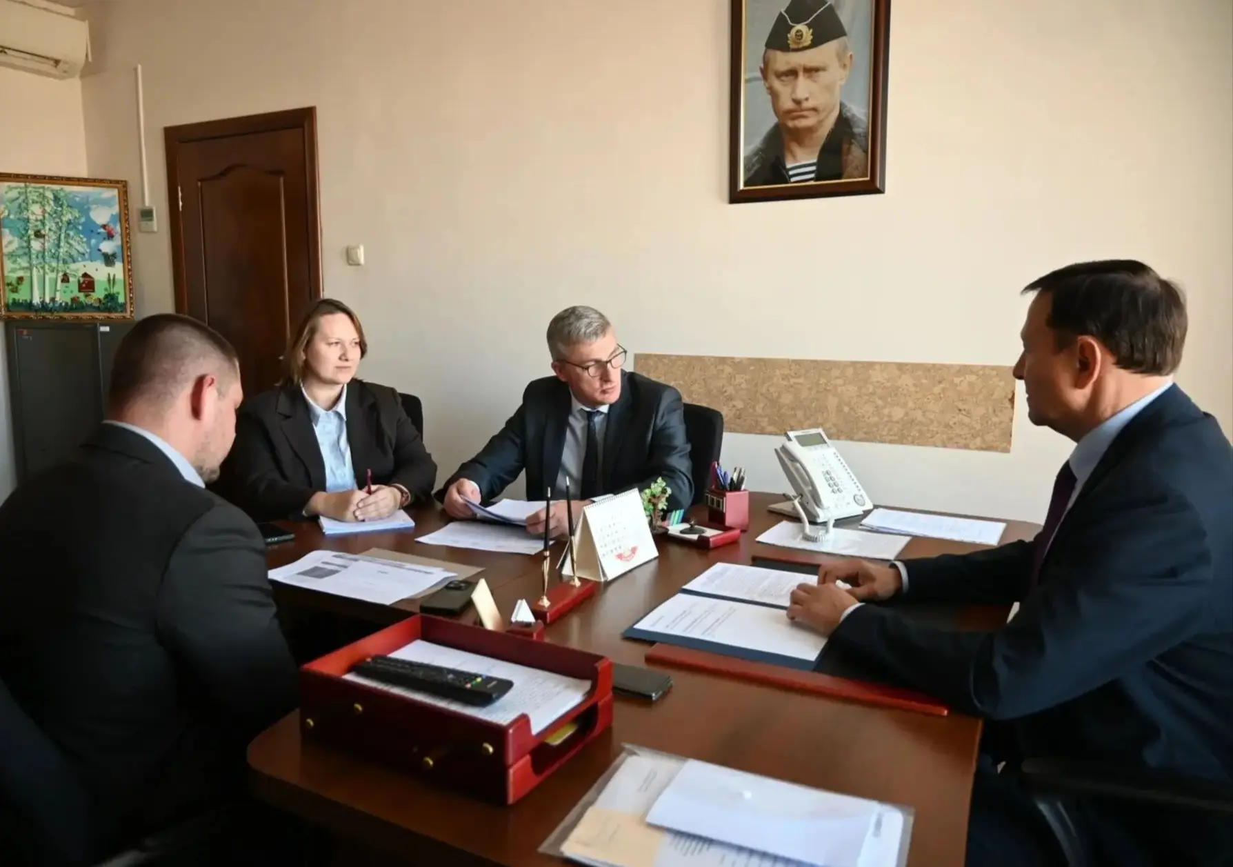 Провел рабочую встречу с руководителем территориального управления Росимущества в Примо...