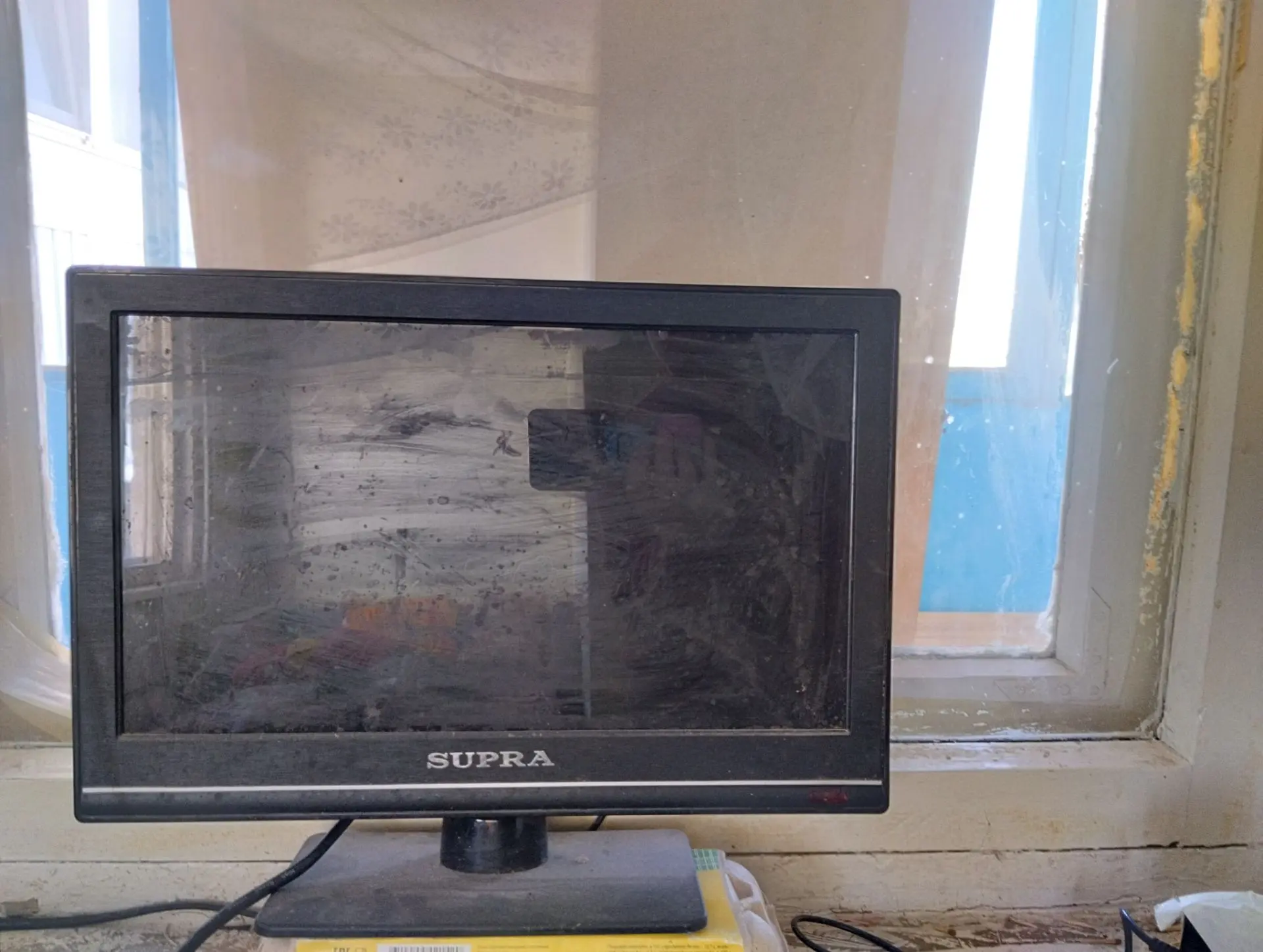 Продам телевизор 190 рублей