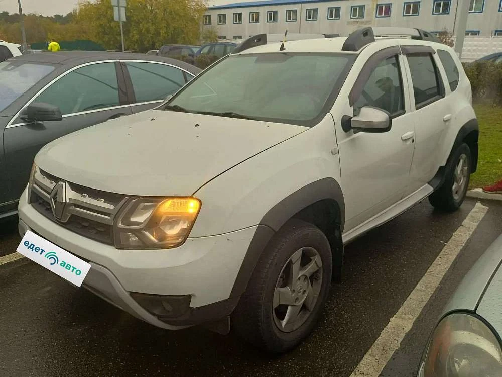 RENAULT DUSTER, 2015 (Лот №2422)