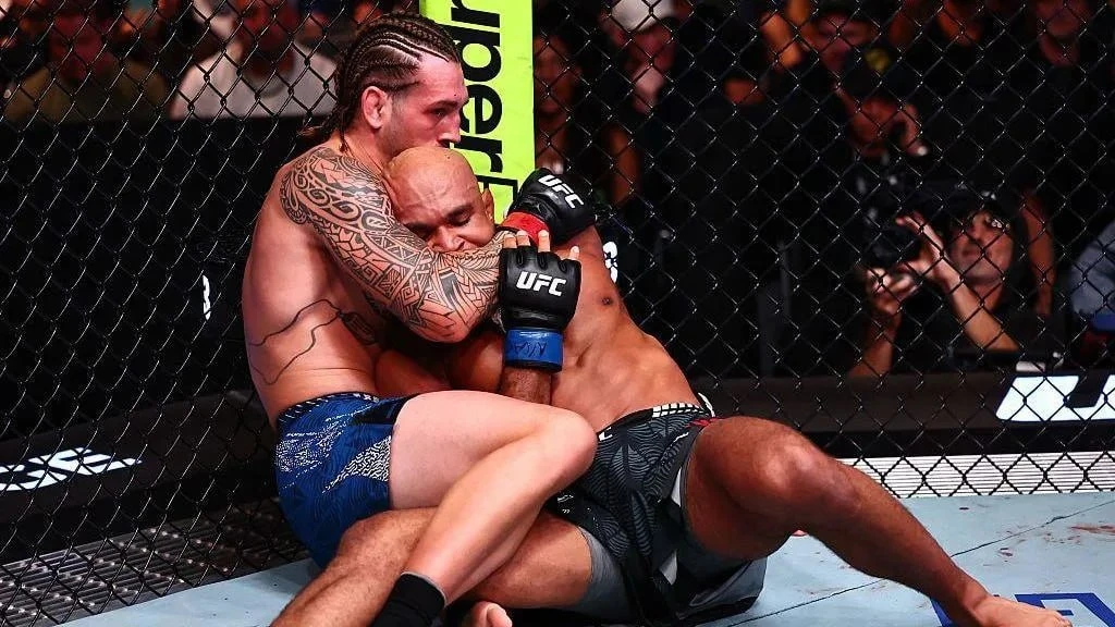 🔥 Результаты турнира UFC Fight Night 290: Поздняя сдача в поединке Аллена и Данкана