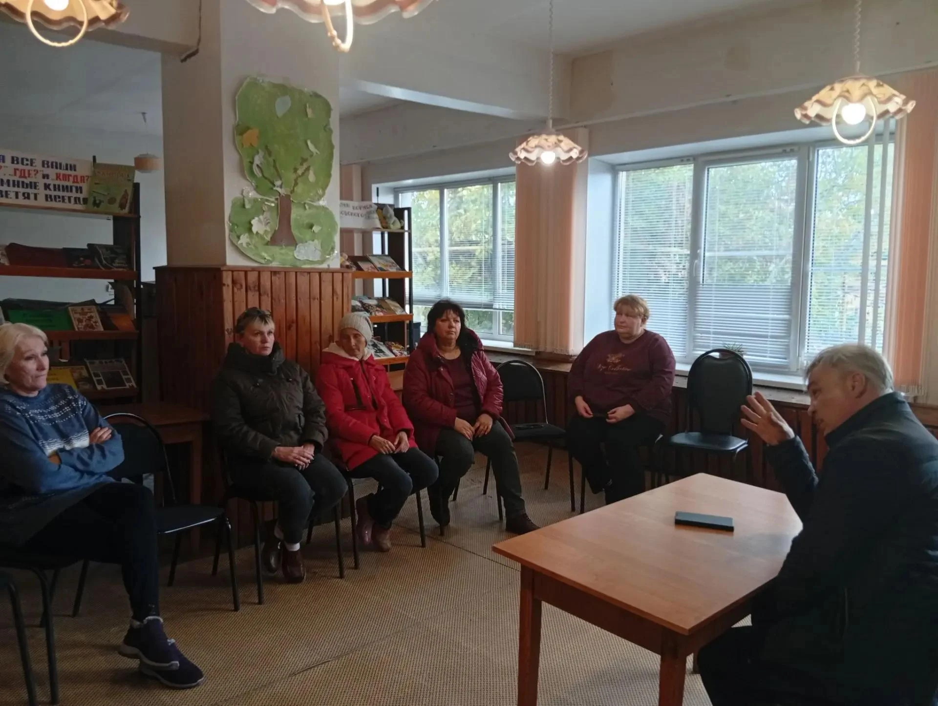 В Межпоселенческой центральной библиотеке  прошла лекция по гражданской обороне и чрезв...