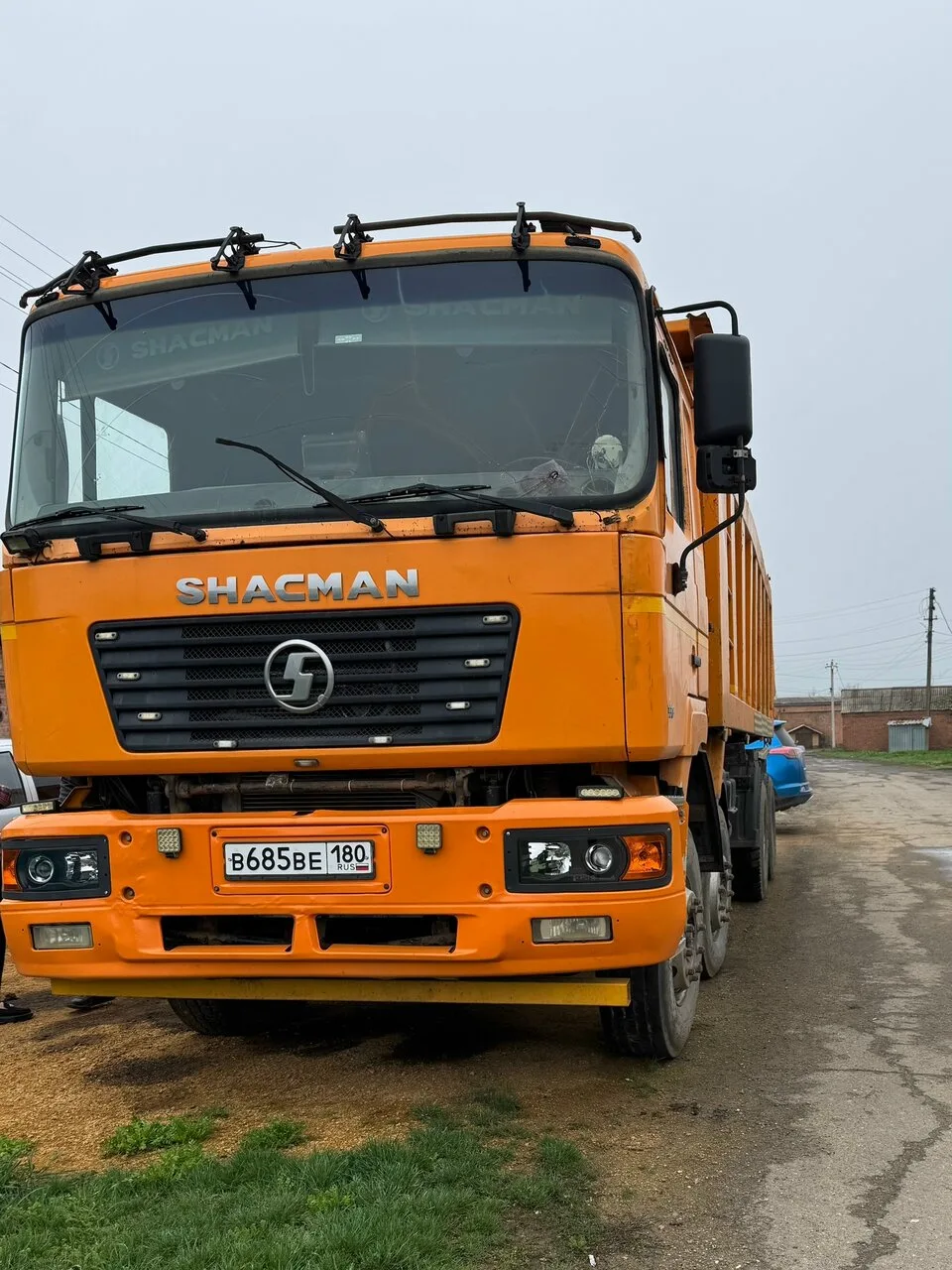 Продам самосвал Shacman SHAANQ1 SX33150R326, 2010 г., 330 000 км, б/у, 2 300 000