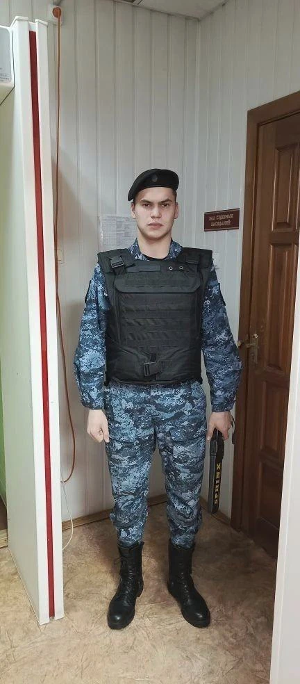 Бдительность судебного пристава помогла установить гражданина, находившегося в розыске