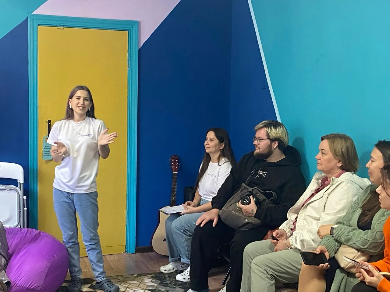 ❗️Участники пресс-тура Фонда Тимченко побывали в клубе интересных встреч «НашВайб»