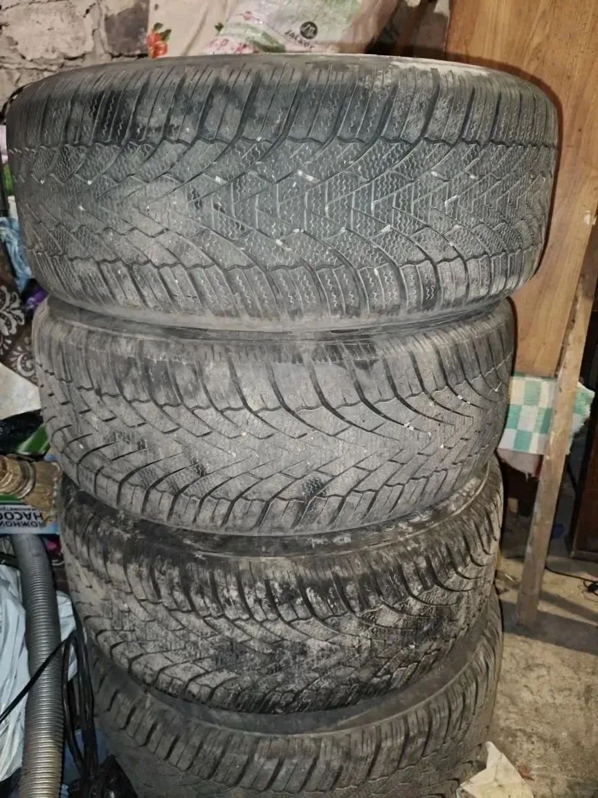 Продаю комплект зимних колёс R17, отбалансированных. Шины Arivo Winmaster Prox ARW3, ра...