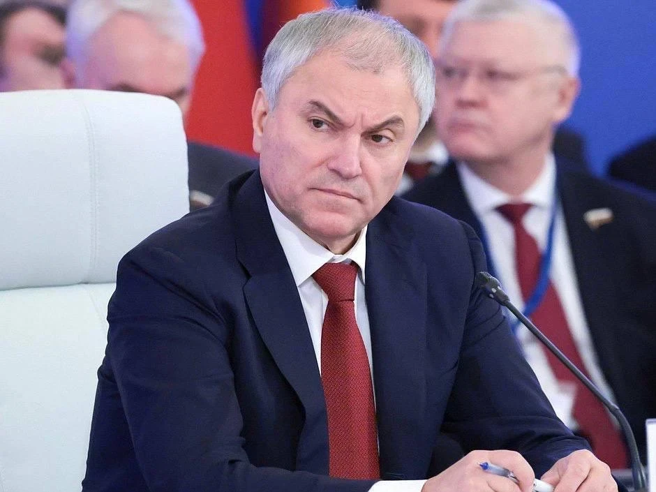 🏛 «Путин спас Россию от разрушения»