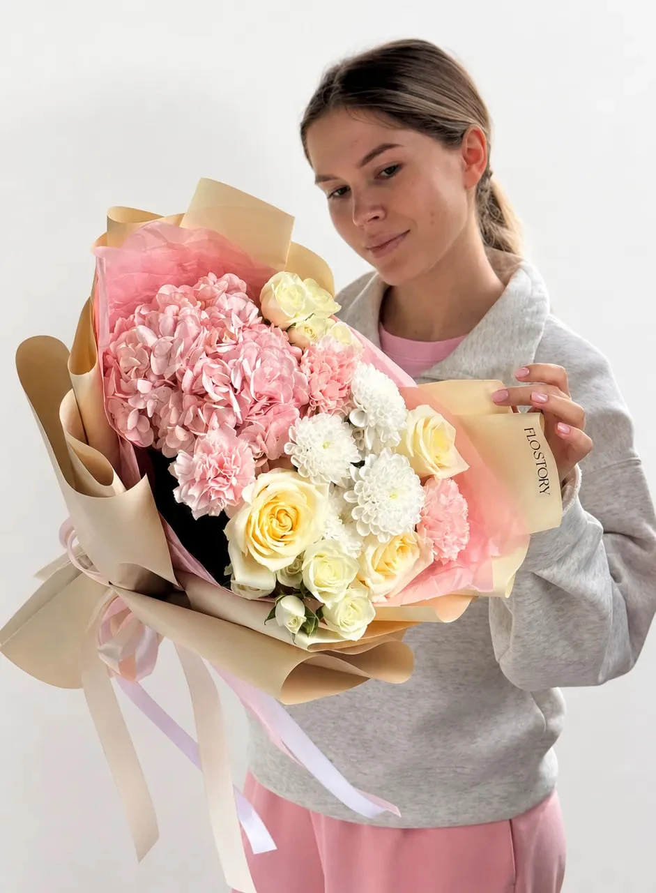 🌷 Понедельник начинаем со скидки −10% на весь ассортимент Flo Story!