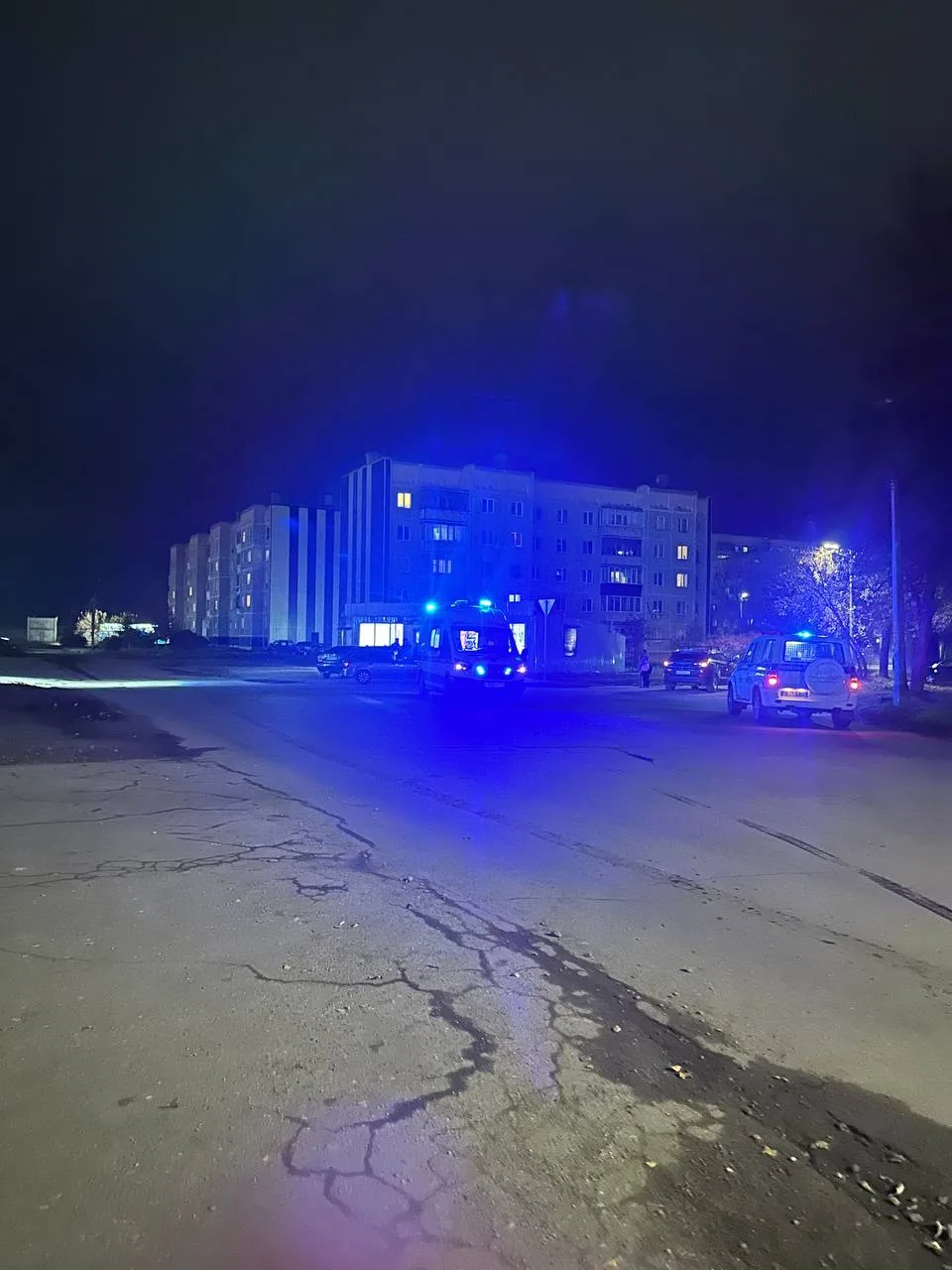 🚨 Подписчик сообщает, что в районе ДК «Юность» сбили женщину. Подробности уточняются.