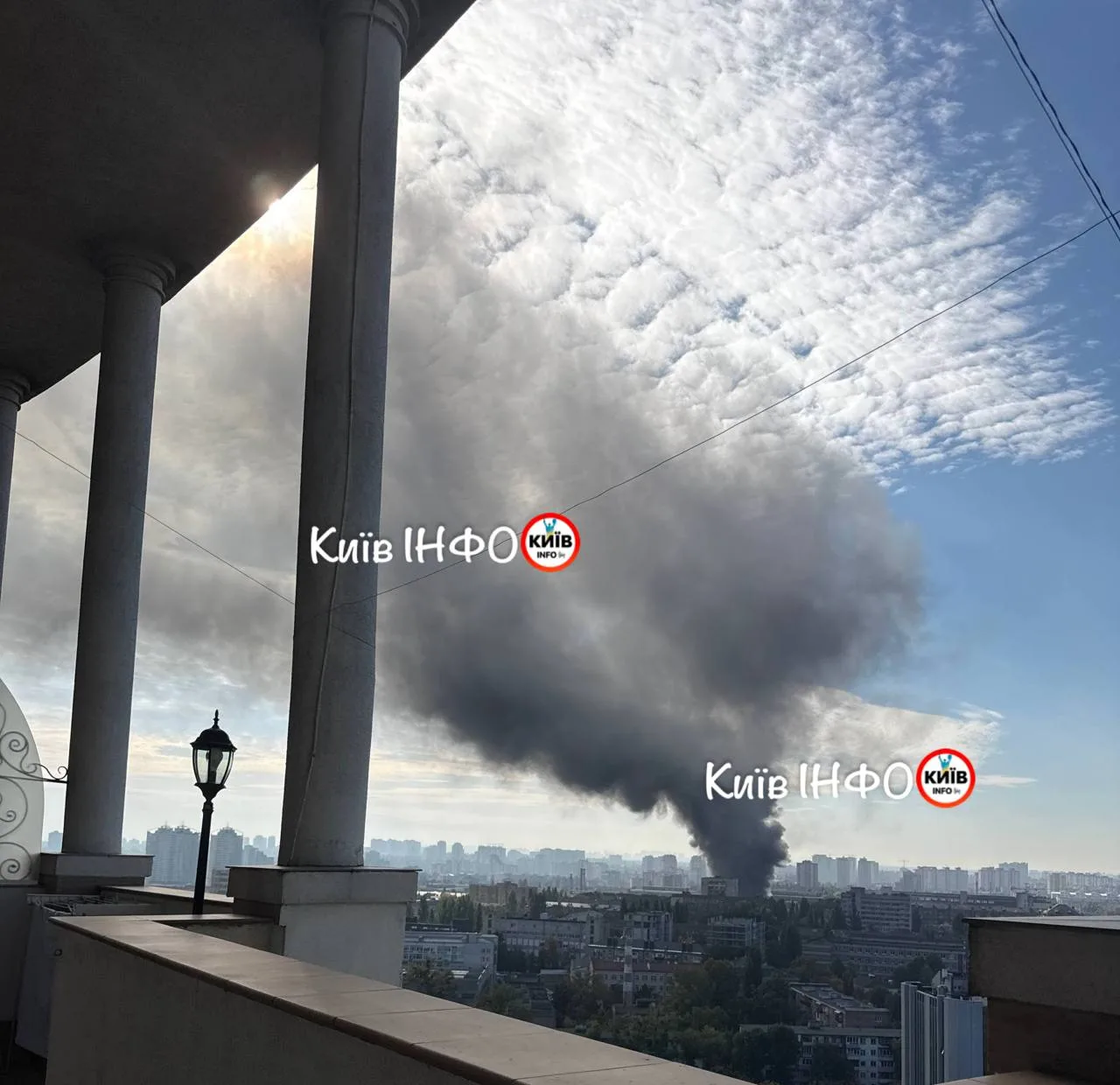 В Киеве все стабильно. Продолжают жечь покрышки.