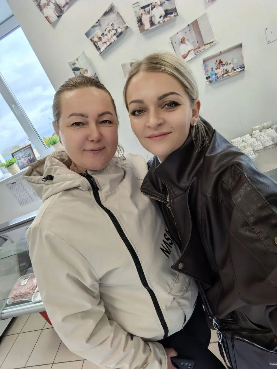Приехала на работу 🫡 а мои любимые подписчики меня уже ждут 🥰
