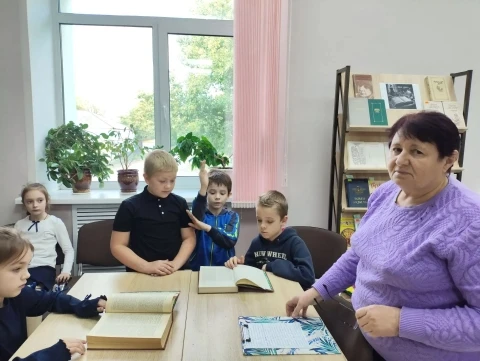 https://biblioteka-city.ru/item/2550990 В Сергеевской сельской библиотеке прошло меропр...